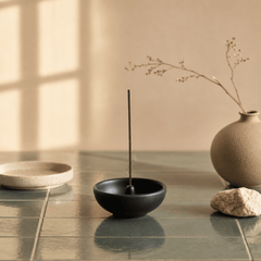 Ceramic Bowl Incense Holder – Minimal Zen Desk Decor & Wabi-Sabi Incense Burner - Innerbillion
