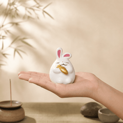 Cute Ceramic Bunny Incense Holder – Lucky Zen Desk Decor & Kawaii Incense Burner - Innerbillion