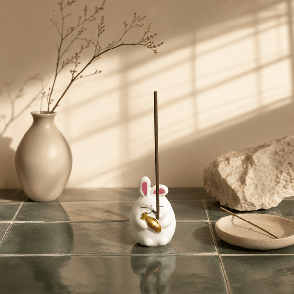 Cute Ceramic Bunny Incense Holder – Lucky Zen Desk Decor & Kawaii Incense Burner - Innerbillion