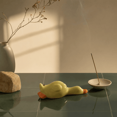Cute Ceramic Duck Incense Holder – Zen Desk Decor & Kawaii Incense Burner - Innerbillion