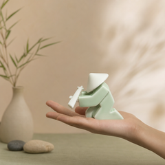 Zen Swordsman Figurine – Minimal Warrior Desk Decor
