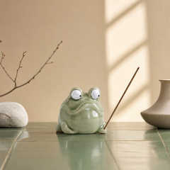 Googly Frog Incense Holder – Funny Zen Desk Decor