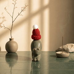 Innerbillion Cute Ceramic Cat Incense Holder – Zen Desk Decor & Kawaii Incense Burner - Innerbillion