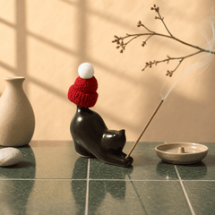 Innerbillion Cute Ceramic Cat Incense Holder – Zen Desk Decor & Kawaii Incense Burner - Innerbillion