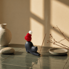 Innerbillion Cute Ceramic Cat Incense Holder – Zen Desk Decor & Kawaii Incense Burner - Innerbillion