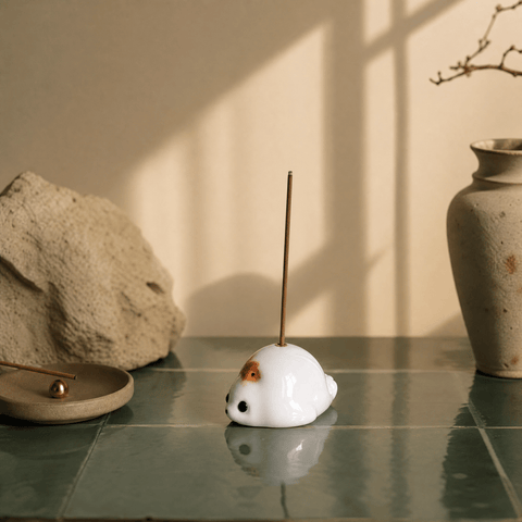 Innerbillion Cute Ceramic Seal Incense Holder – Zen Desk Decor & Kawaii Incense Burner - Innerbillion