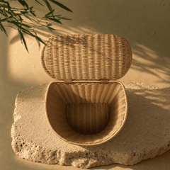 Lidded Woven Backpack Basket – Rustic Market & Small Pet Outing Basket - Innerbillion