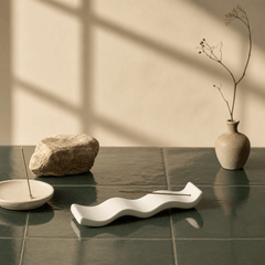 Minimalist Wavy Incense Holder – Ceramic Zen Tray - Innerbillion