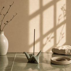 Origami Crane Incense Holder – Mini Zen Desk Decor - Innerbillion
