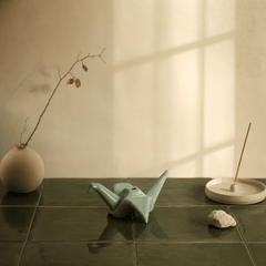 Origami Crane Incense Holder – Mini Zen Desk Decor - Innerbillion