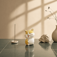 Smiling Cat Incense Holder – Cute Kawaii Zen Desk Decor - Innerbillion