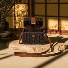 Vintage Woven Handbag – Dark Brown Rattan-Style Crossbody Purse - Innerbillion