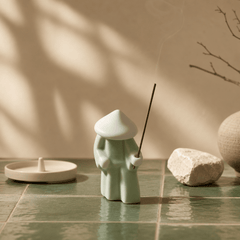 Zen Swordsman Incense Holder – Celadon Warrior Desk Decor - Innerbillion